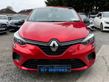 2023 Renault Clio 1L Petrol For Sale Images