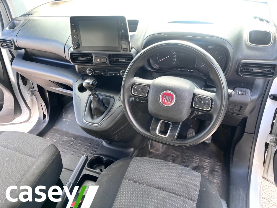 2023 Fiat Doblo 1.5L Diesel For Sale Images