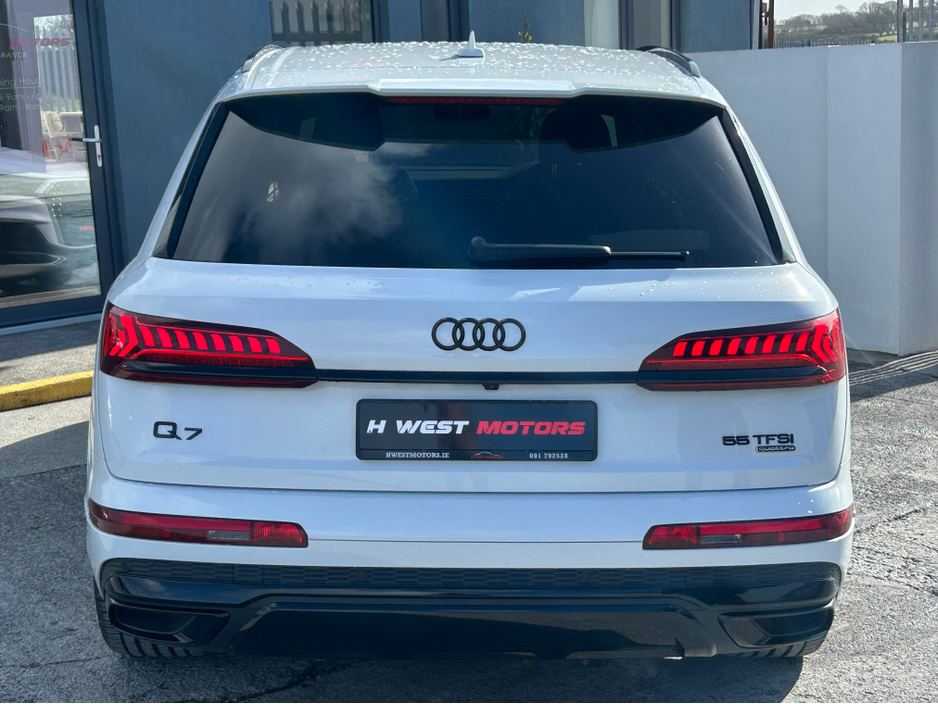 2020 Audi Q7 3L Petrol Plug-in Hybrid For Sale Images