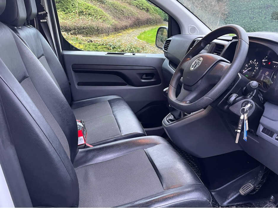 2020 Opel Vivaro 1.5L Diesel For Sale Images