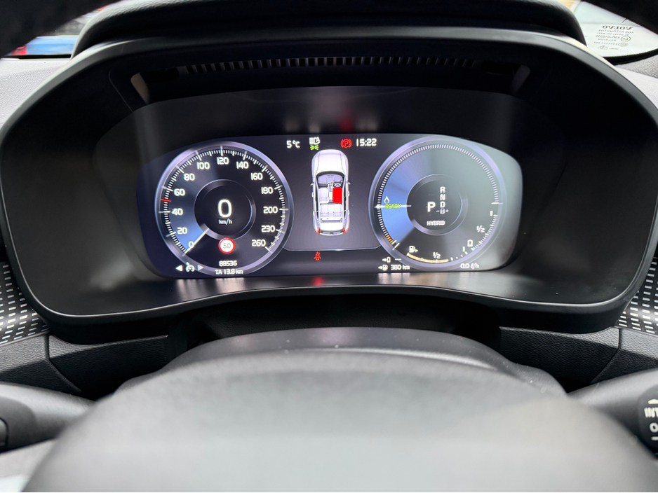 2021 Volvo XC40 1.5L Petrol Plug-in Hybrid For Sale Images