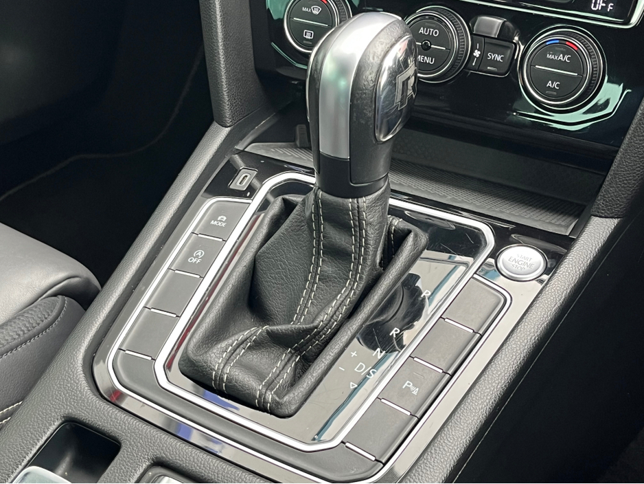 2020 Volkswagen Passat 2.0L Diesel For Sale Images