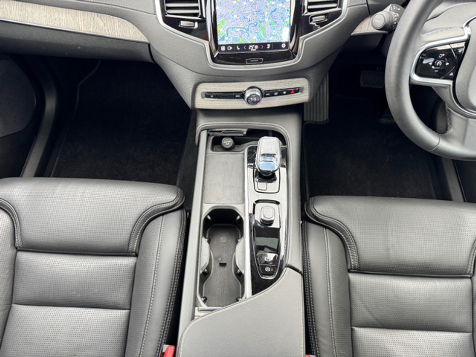 2024 Volvo XC90 2.0L Hybrid For Sale Images