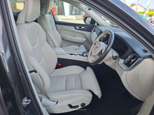 2023 Volvo XC60 2L Petrol Plug-in Hybrid For Sale Images