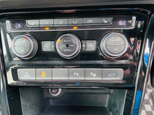 2021 Volkswagen Touran 2L Diesel For Sale Images
