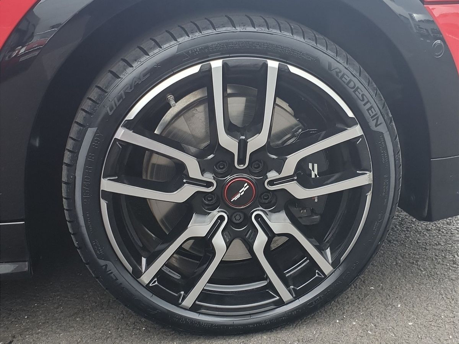 2024 MINI Hatch 2L Petrol For Sale Images