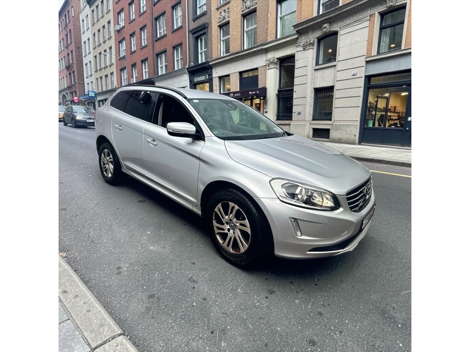 2017 Volvo XC60 2L Diesel For Sale Images