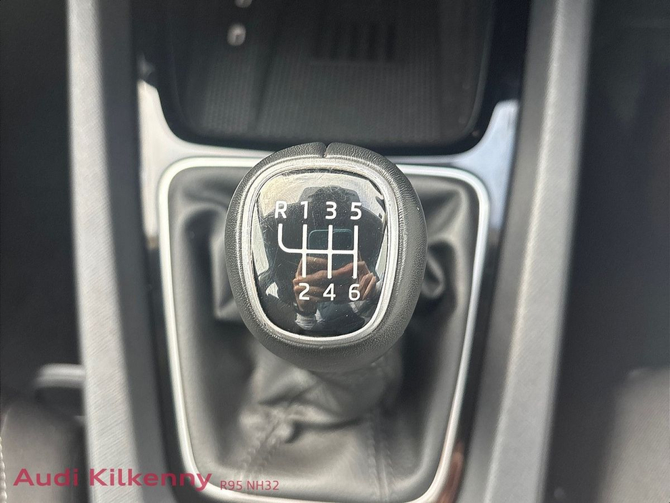 Skoda Octavia SELECTION 2.0 TDI 115 BHP 4DR *1 OWNER - PRISTINE CAR - IN STOCK & READY FOR COLLECTION* — thumbnail 12
