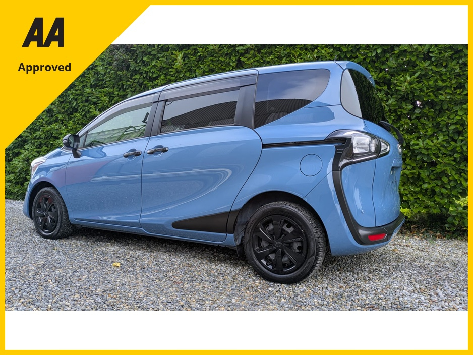 2021 Toyota Sienta 1.5L Petrol Hybrid For Sale Images
