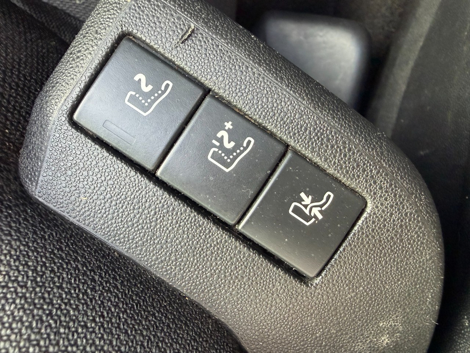 2015 Citroen Grand C4 Picasso 1.6L Diesel For Sale Images