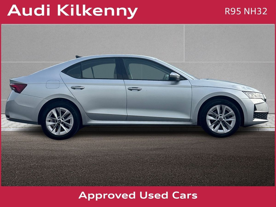 Skoda Octavia SELECTION 2.0 TDI 115 BHP 4DR *1 OWNER - PRISTINE CAR - IN STOCK & READY FOR COLLECTION* — thumbnail 5