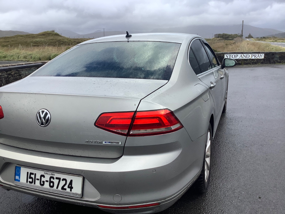 2015 Volkswagen Passat 2L Diesel For Sale Images