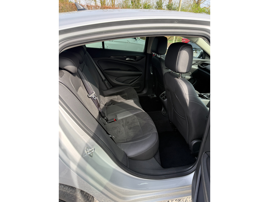 2022 Opel Insignia 1.5L Diesel For Sale Images