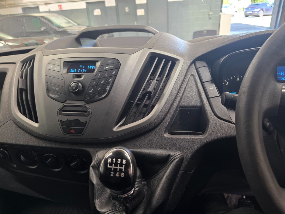 2017 Ford Transit 2L Diesel For Sale Images