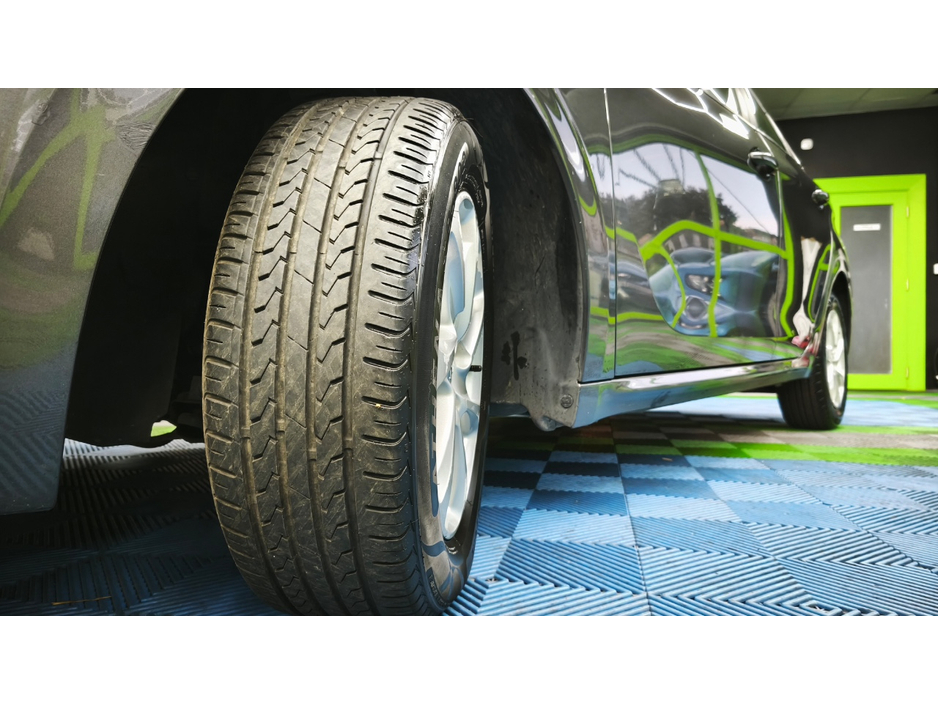 Peugeot 208 ACTIVE 1.2 68 6.2 4DR — thumbnail 9
