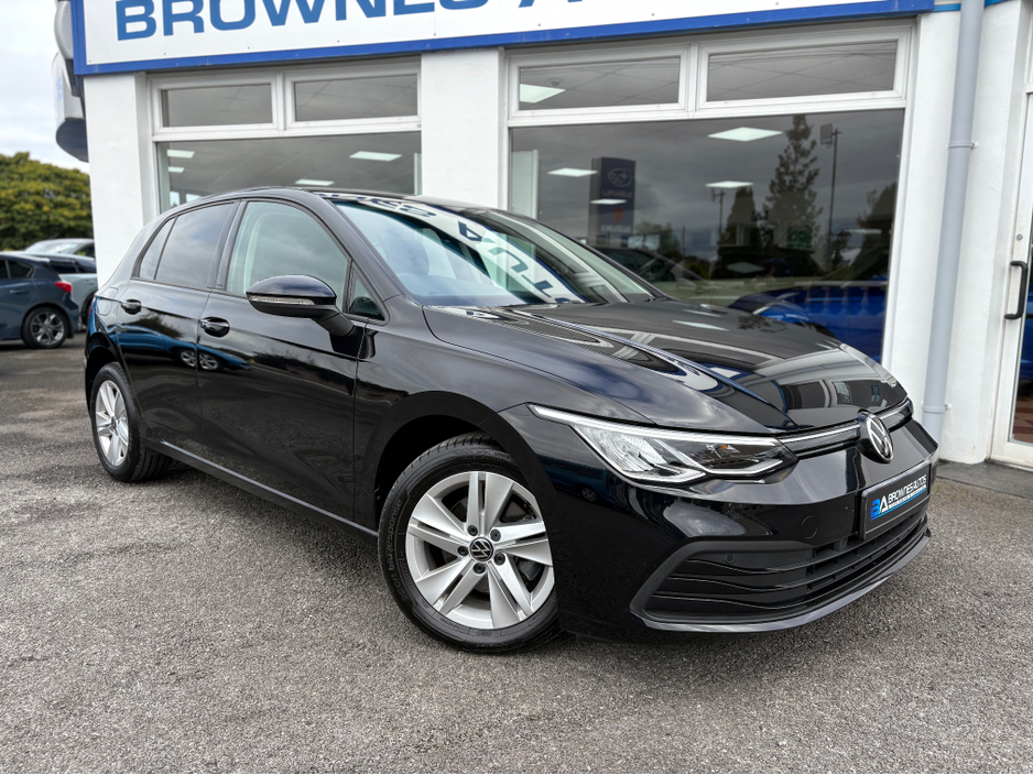 2023 Volkswagen Golf 1L Petrol For Sale Images