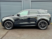 2024 Land Rover Range Rover Evoque 1.5L Petrol Plug-in Hybrid For Sale Images