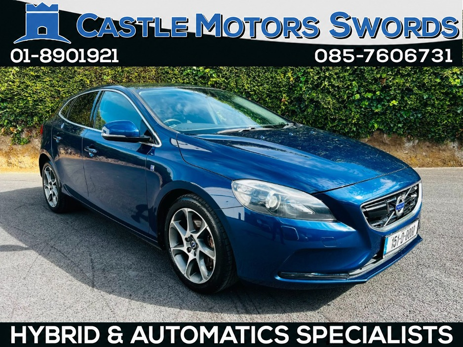 Used Volvo V40 2015 in Dublin