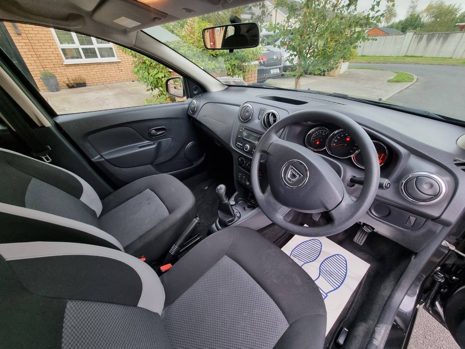 Dacia Sandero 1.1 Alternative Hatchback Petrol Manual (73bhp) — thumbnail 3