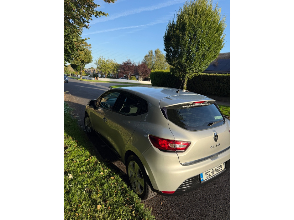 Renault Clio IV DYNAMIQUE NAV 1.2 PETR 4DR — thumbnail 9