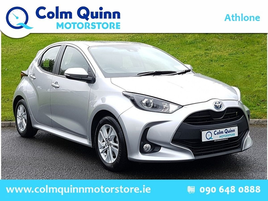 Toyota Yaris LUNA 1.5 HYBRID AUTO HATCHBACK