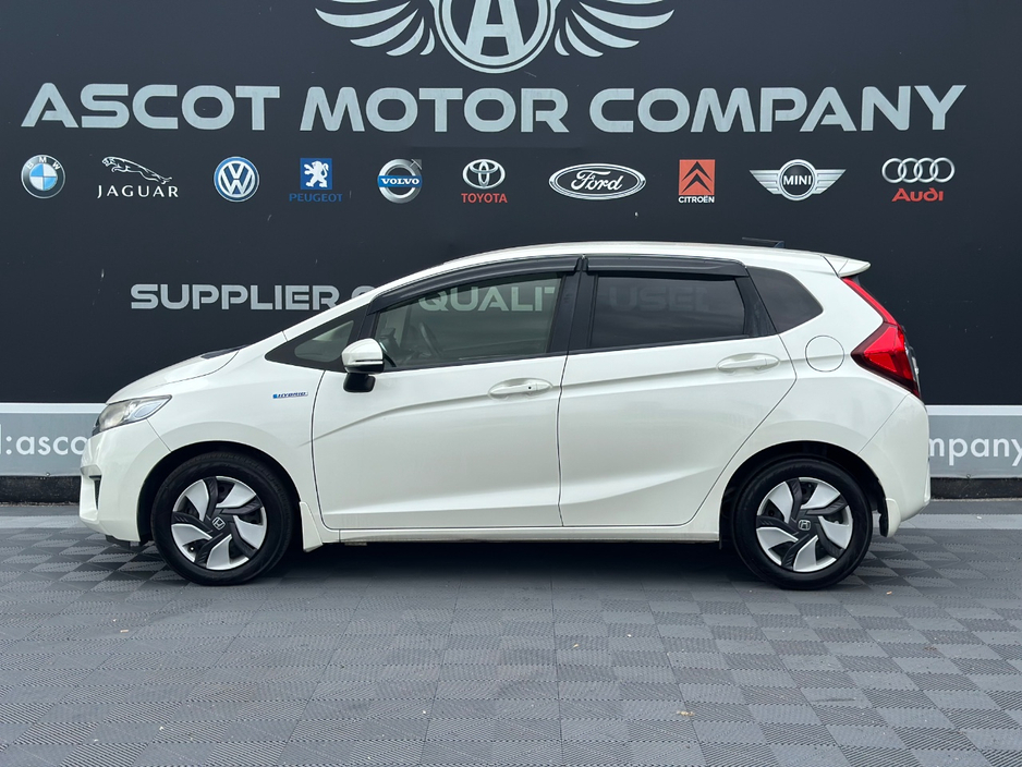 Honda Fit 1.5 Petrol Hybrid — thumbnail 5