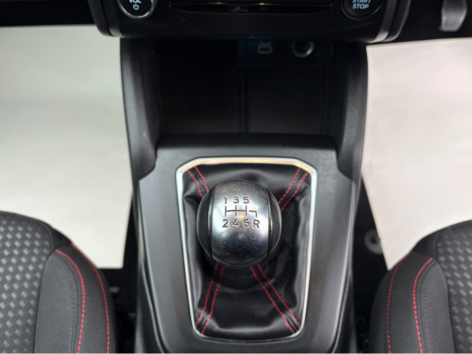 2024 Ford Focus 1L Hybrid For Sale Images