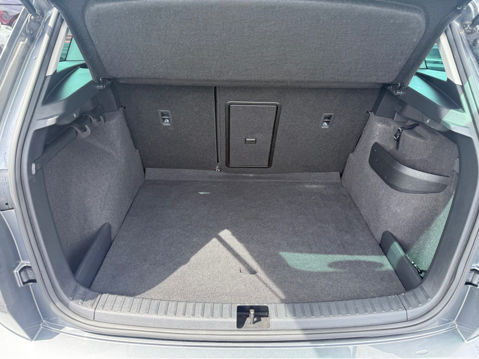 2023 Skoda Karoq 2L Diesel For Sale Images