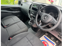 2022 Mercedes-Benz Vito 2.0L Diesel For Sale Images