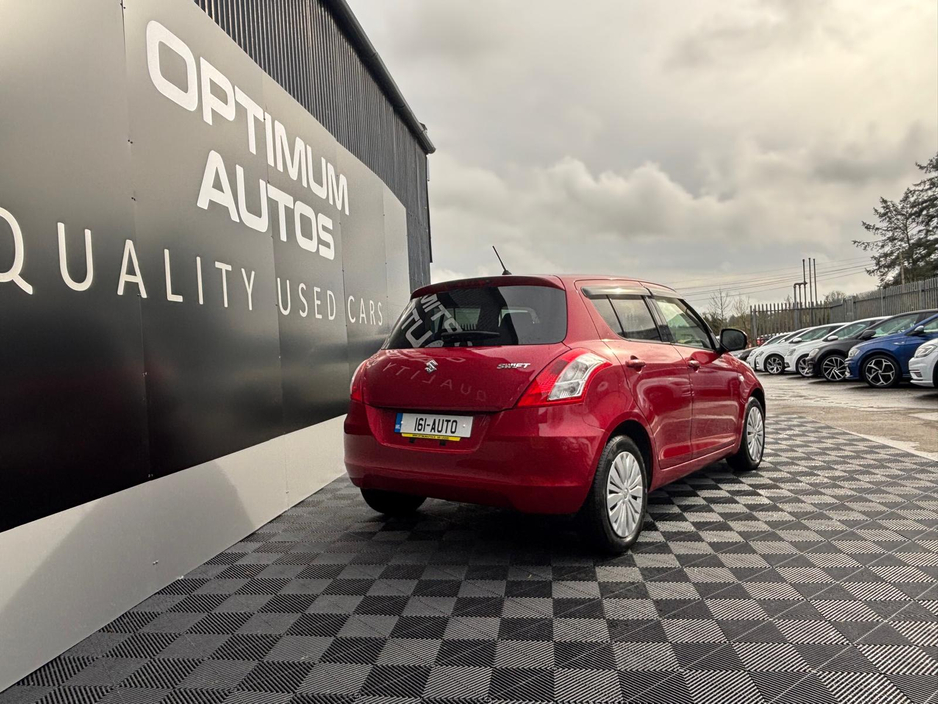 Suzuki Swift Suzuki Swift 1.2 petrol , auto — thumbnail 2