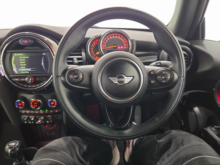 2016 MINI Convertible 2L Petrol For Sale Images