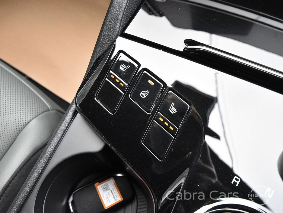 2025 Kia Sportage 1.6L Petrol Plug-in Hybrid For Sale Images