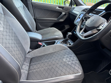 2024 Volkswagen Tiguan 1.4L Hybrid For Sale Images