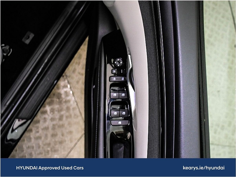 Hyundai Tucson 2WD Executive — thumbnail 16