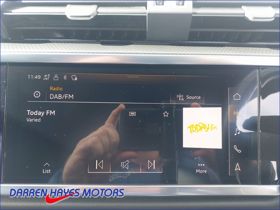 2022 Audi Q3 1.4L Hybrid For Sale Images