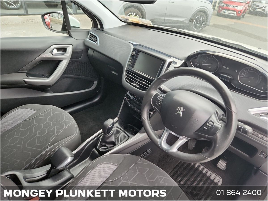 2017 Peugeot 2008 1.2L Petrol For Sale Images