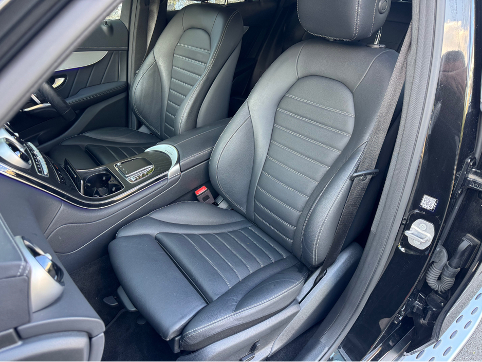 2021 Mercedes-Benz GLC Class 2.0L Diesel Plug-in Hybrid For Sale Images