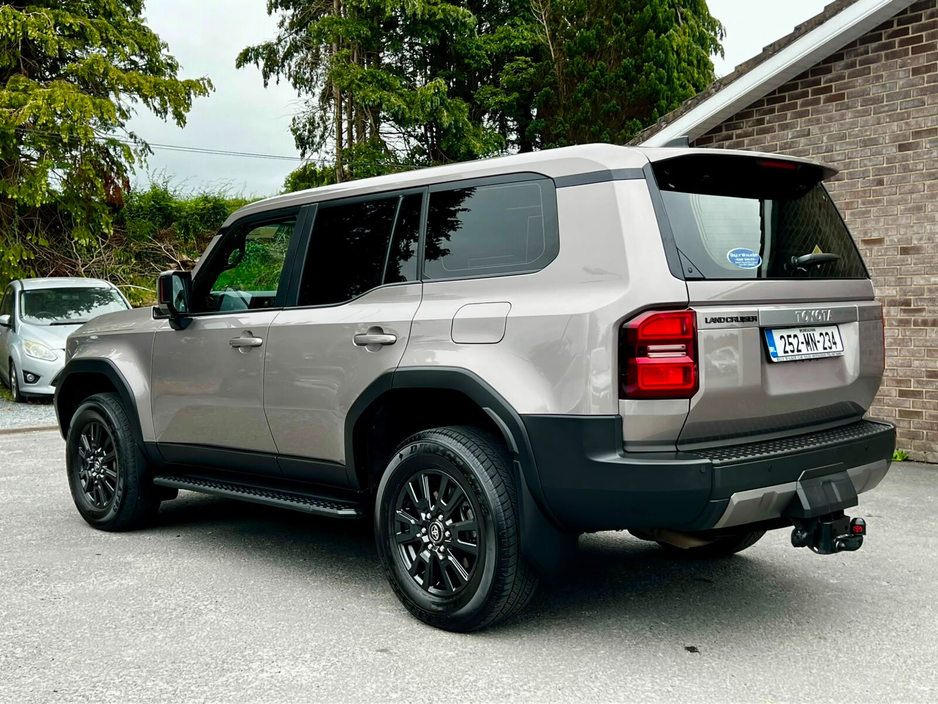 2025 Toyota Landcruiser 2.8L Diesel For Sale Images