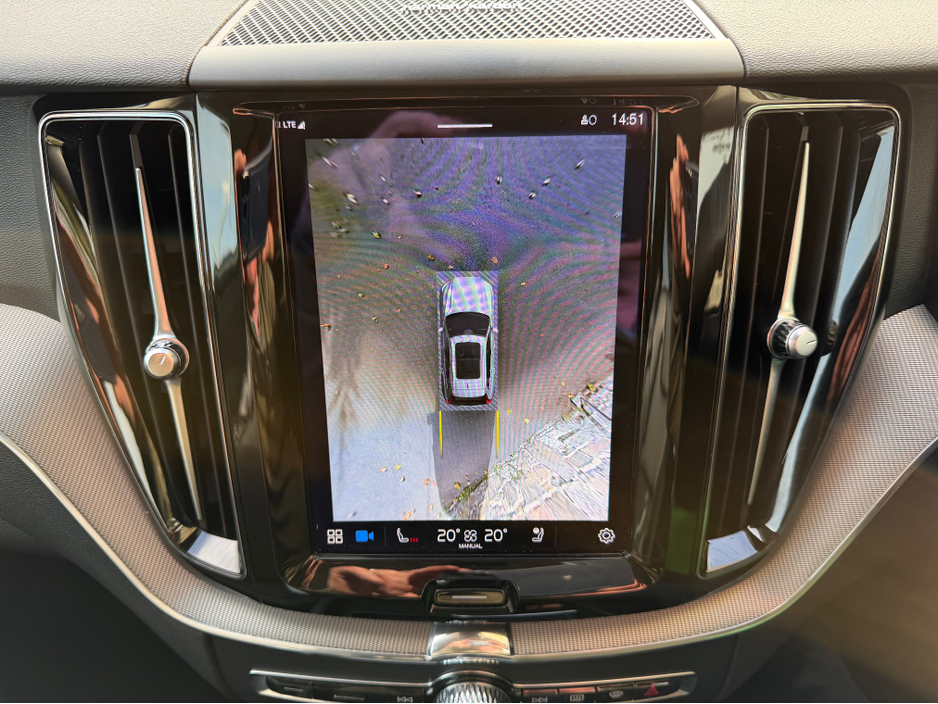 2023 Volvo XC60 2L Petrol Plug-in Hybrid For Sale Images