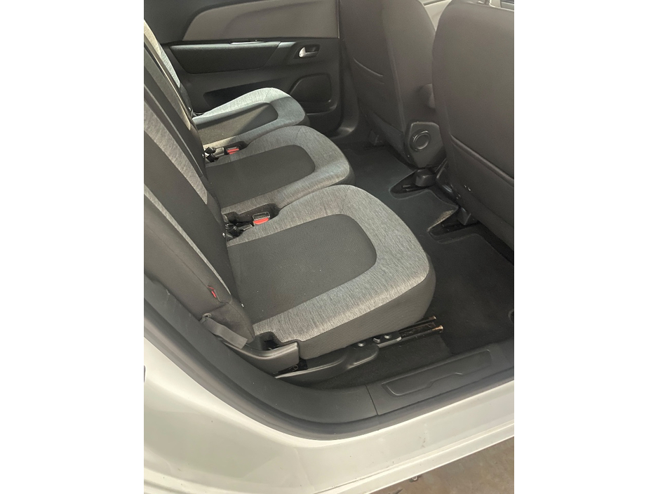Citroen C4 Picasso GRAND 1.6 HDI TOUCH E EDITION 120PS 5DR — thumbnail 14