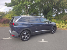 Peugeot 5008 ALLURE 1.2 130 4DR