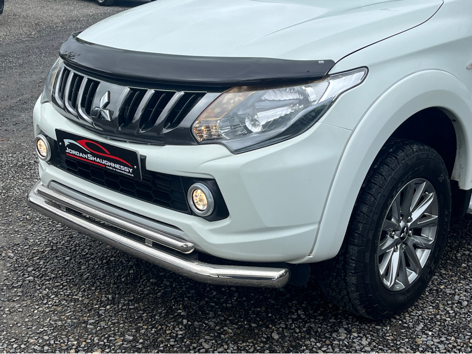 2019 Mitsubishi L200 2.4L Diesel For Sale Images