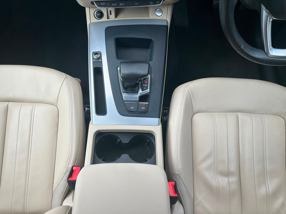 2022 Audi Q5 2L Diesel For Sale Images