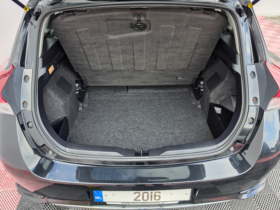 2016 Toyota Auris 1.8L Petrol Hybrid For Sale Images