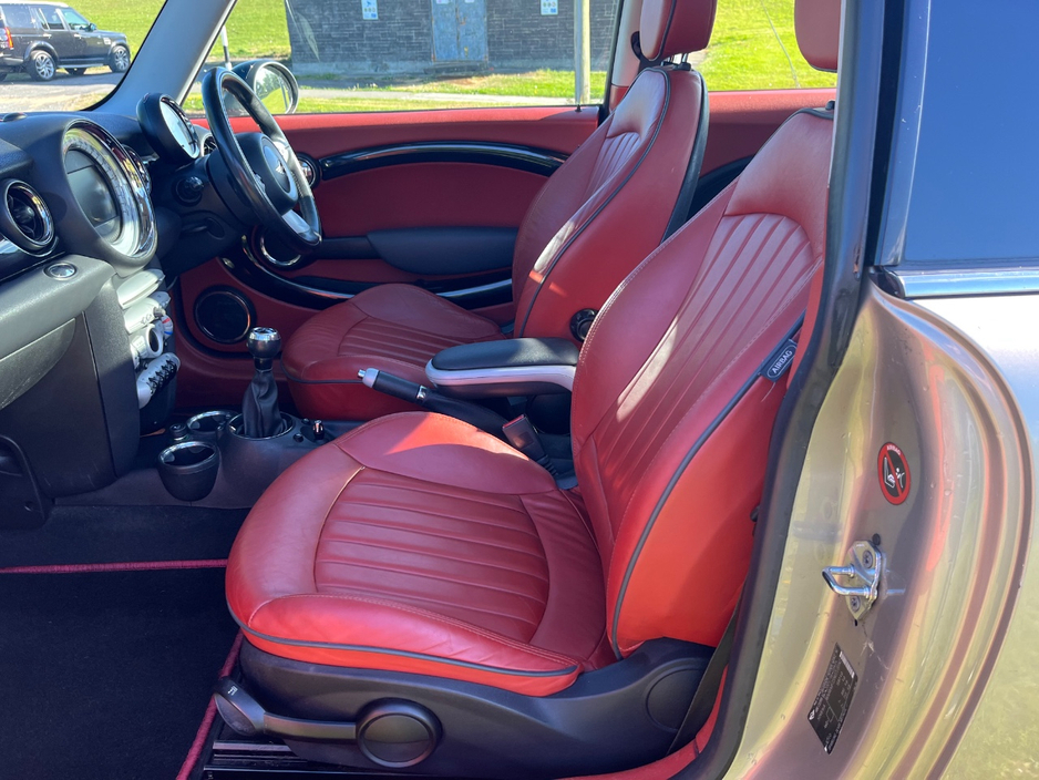 2007 MINI Hatch 1.6L Petrol For Sale Images