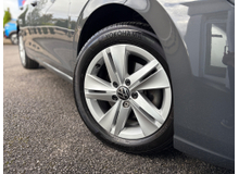 2021 Volkswagen Golf 1L Petrol For Sale Images