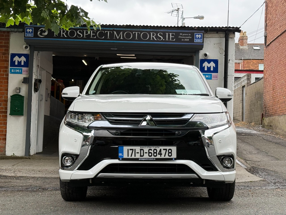 2017 Mitsubishi Outlander 2L Petrol Plug-in Hybrid For Sale Images