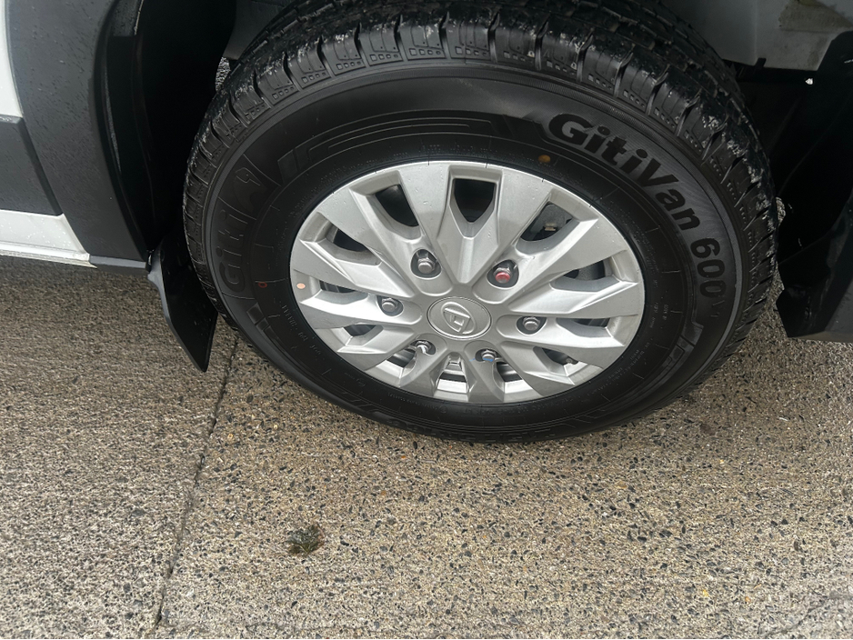 2025 Maxus Deliver 9 2.0L Diesel For Sale Images