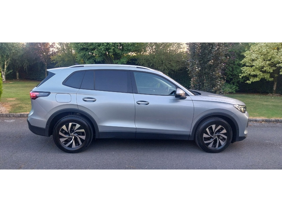 2024 Volkswagen Tiguan 2L Diesel For Sale Images