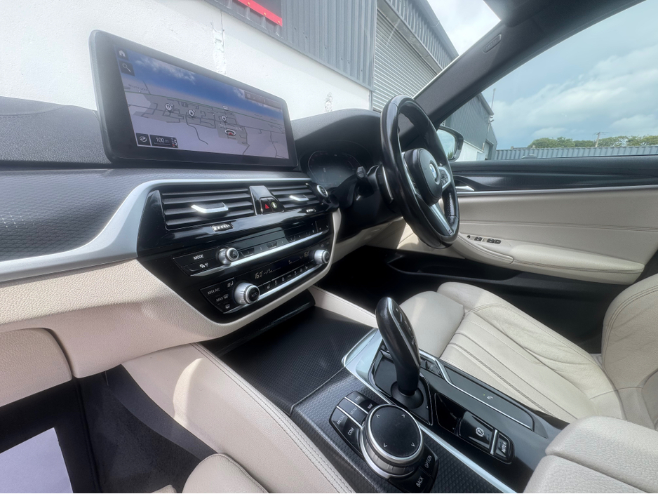 2023 BMW 5 Series 2.0L Diesel Hybrid For Sale Images